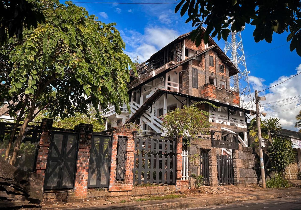 Y.O Inn Tỉnh Kontum Екстериор снимка