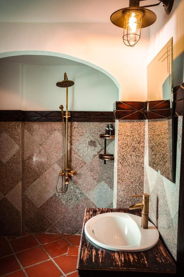 Y.O Inn Tỉnh Kontum Екстериор снимка